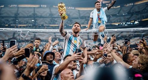 مدرب الأرجنتين يحسم موقف ميسي من كأس العالم 2026